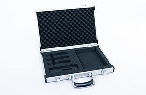 Malý transportní kufr pro 4 jednotky TravelGuide, TourGuide nebo BasicGuide Meder