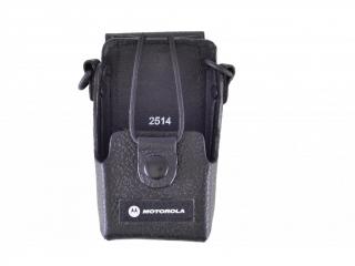 PMLN4471B Kožené pouzdro s otočným opaskovým okem pro radiostanice Motorola GP Compact Professional Series