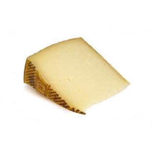 Ovčí sýr Manchego Hmotnost: 100g