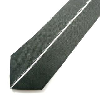 Pánská kravata černá s proužkem (J136)