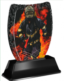 Barevná akrylátová trofej s hasičem v ohni Výška: 14 cm