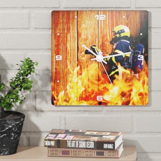 Čtvercové hasičské hodiny Zásah Velikost: 20 cm