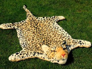 Plyšová předložka leopard XL, 197cm x 115cm