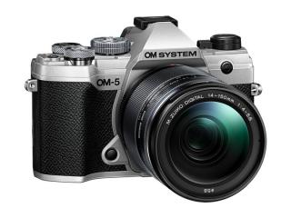 OM SYSTEM OM-5 body silver + 14-150mm f/4.0-5.6 II PRO