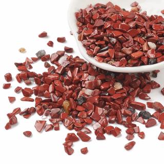 Jaspis červený zlomky 3~5x2~4mm balení 10 gramů