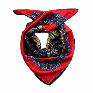Šátek saténový (60x60cm) červený s potiskem T201