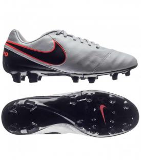 NIKE Tiempo Genio FG Velikost: 42,5