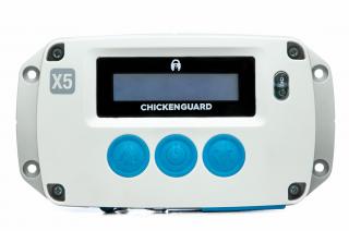 Chicken guard extreme X5 - elektronický modul automatického otevírání a zavírání kurníkových vrátek, napájení 4xAA, automatická kalibrace