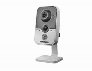 IP DS-2CD2410F-IW-2,8mm - vnitřní 1 megapixelová IP kamera HikVision, PIR čidlo, IR do 10m, objektiv 2,8mm