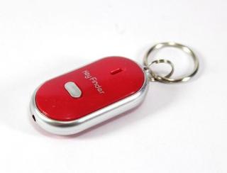 Keyfinder QF 315, vyhledávací klíčenka odpovídá pípáním na písknutí Barva: Červená