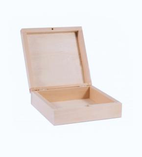 Dřevěná krabička ( 14cm x 14cm x 4,5cm)