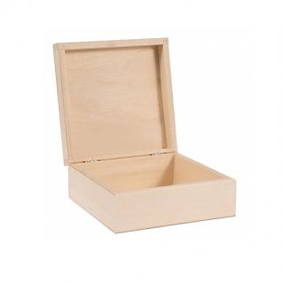 Dřevěná krabička ( 19cm x 19cm x 8cm)