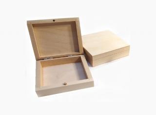 Dřevěná krabička - na karty (12cm x 9,5cm x 4cm)