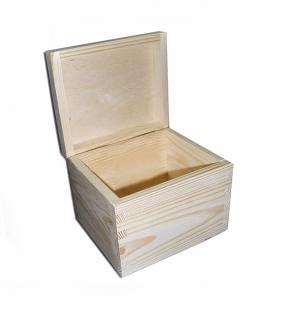 Dřevěná krabička - šperkovnice  (14,8cm x 12,5cm x 10,5cm)