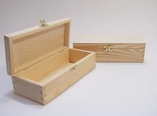 Dřevěná krabička - truhlička se zapínáním