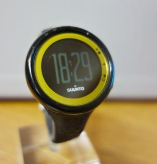 Suunto M5 Women Black-Gold Box