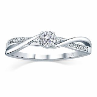 SILVEGO stříbrný prsten se Swarovski® Zirconia FNJR085sw Velikost prstenu: obvod 47 mm (průměr 15,0 mm)
