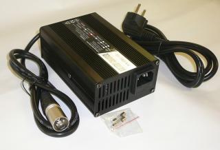 Nabíječka pro olověné akumulátory 36V, 2A XLR (EMC-120)