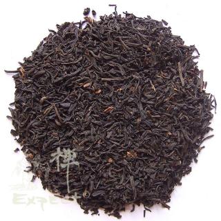 Aromatizovaný čaj Skořicový black Hmotnost: 100 g