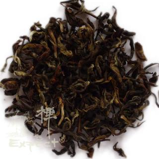 Černý čaj Nepal Guranse H.R. floral černý čaj Hmotnost: 100 g