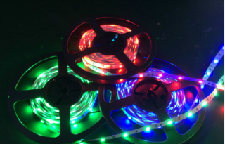 RGB LED pásek W150SMD zalitý RGB 08111 12V 7,2W/m IP 50 Počet diod 30