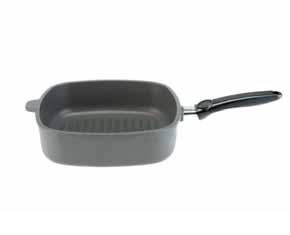 pánev 26x26x7   grilovací SKK Diamond 3000 plus non-stick (7 cm hluboká s ručkou ,2,25kg grilovací dno)