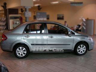 Ochranné lišty Nissan Tiida 04R