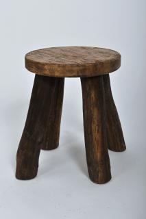 Dřevěná stolička DUB