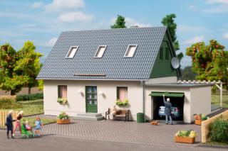 Rodinný domek s garáží H0 - Auhagen 11454