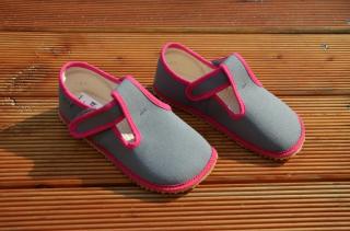 Beda barefoot 060010/W bačkorky, dívčí, šedé, růžový lem (vel. 34)