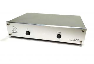 Audio-Technica AT-PEQ 30 (Kvalitní MM / MC Phono předzesilovač)