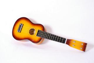 Dětská dřevěná kytara 50 cm (Dětská dřevěná kytara  - Dětská dřevěná kytara s kovovými strunami cca 50 cm)