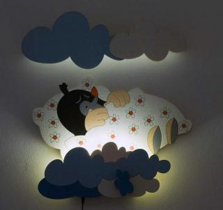 Dětská LED lampička na zeď - Krtek v peřinách s dálkovým ovladačem (Dětská LED lampička na zeď)