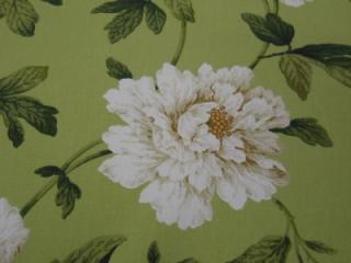 Dekorační textilie " květinová zahrada" (100% bavlna - závěs i čaloun)