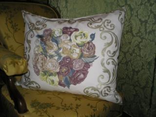 Polštářový povlak "Květy ve zlaté"  PP07 (dekorace na sofa - velký bavlněný povlak  68cm x 59cm)