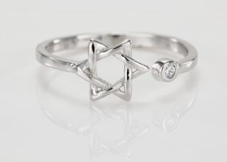 Stříbrný prstýnek pro židovské víly Velikost prstenu: 52 mm