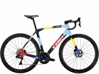 Silniční kolo TREK Domane SLR 9 Gen.4 Trek Black Velikost: 47