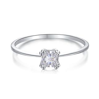 Stříbrný prsten se čtvercovým zirkonem - Meucci SYR034 Velikost: 52