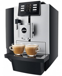 Kávovar JURA X8 (automatický kávovar)