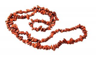 Jaspis červený náhrdelník sekaný dlouhý (obvod cca 80cm)