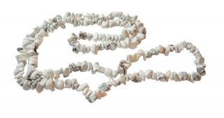 Magnezit náhrdelník sekaný dlouhý (délka cca 80cm)