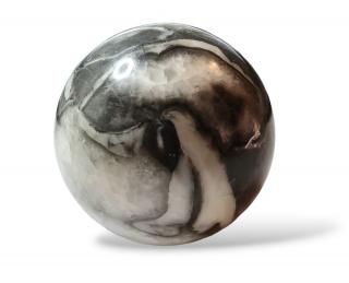 Mušlový kámen (jaspis) koule 5,3cm (váha 0,203kg)