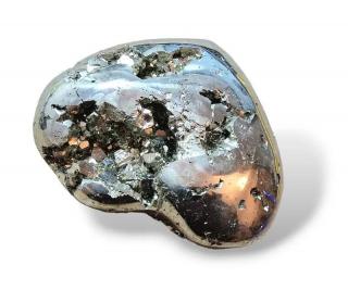 Pyrit srdce ,váha 0,040kg (vel.4,5x4x1,8cm,  KUPUJETE TENTO KUS)