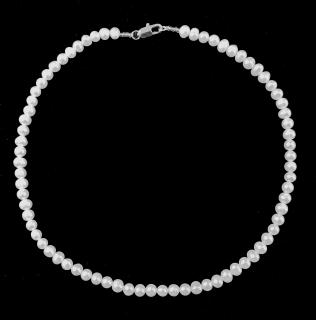 Říční perly kuličky malé náhrdelník bílé vel. 0,5-0,6 cm (Obvod 43-44 cm, vel. kuliček 0,5-0,6 cm)