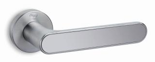 Cobra Kování Model 2195 (chrom lesk/ chrom mat) Provedení: WC - klika/klika s otvorem pro WC, koupelna