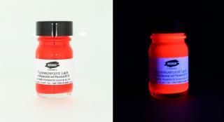 Fluorescenční červený lak (Fluorescentní barvy)
