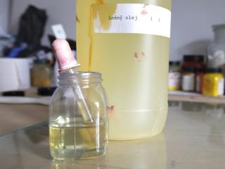 Lněný olej se sikativem (1 litr)