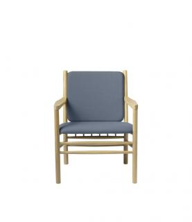 Židle J147 z dubového masivu - textilní potah barva potahu:: světle modrá, Barva rámu:: světlý dub