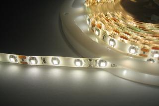 LED pásek samolepící 4,8W/m, 470lm, IP54, Ra>90 Barevná teplota: Denní bílá