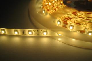 LED pásek samolepící 4,8W/m, 470lm, IP54, Ra>90 Barevná teplota: Teplá bílá